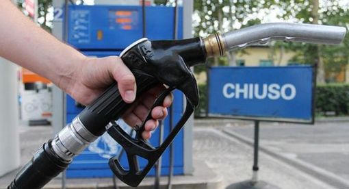 Il Piemonte abolisce l’imposta regionale sulla benzina Il Piemonte abolisce l’imposta regionale sulla benzina
