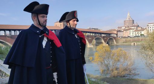Pavia: i carabinieri pattuglieranno a piedi le vie del centro storico durante le festività natalizie