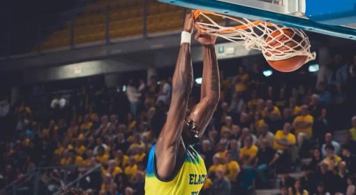 Basket serie B, ancora pochi biglietti disponibili per gara-1 di stasera Basket serie B, ancora pochi biglietti disponibili per gara-1 di stasera