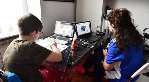 Sciopero dei prof l'ultimo giorno di scuola online Sciopero dei prof l'ultimo giorno di scuola online