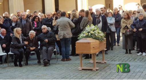 L'addio a Stefano, assassinato a 33 anni L'addio a Stefano, assassinato a 33 anni