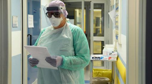 Covid-19, in Italia oggi 24.099 nuovi casi. Lombardia +4.533, Veneto +3.708, Piemonte +2.132, Campania +1.651 Covid-19, in Italia oggi 24.099 nuovi casi. Lombardia +4.533, Veneto +3.708, Piemonte +2.132, Campania +1.651