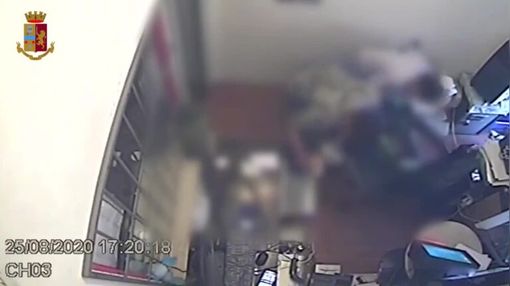 Milano: 33enne egiziano rapinatore seriale finisce in manette