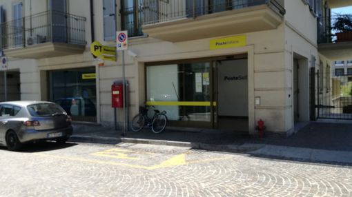 Vigevano: rapina all'ufficio postale di via San Pio V, ferito lievemente un 43enne