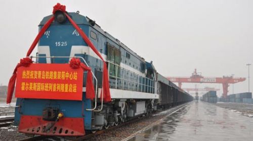 Dopo 19 giorni di viaggio è arrivato a destinazione il primo treno merci da Mortara alla Cina Dopo 19 giorni di viaggio è arrivato a destinazione il primo treno merci da Mortara alla Cina