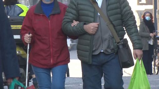 Visite a parenti e amici in un altro comune anche nei giorni in zona rossa