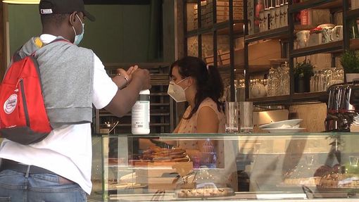 "Dpcm, orari ridotti per i locali, aperti parrucchieri e impianti sportivi" "Dpcm, orari ridotti per i locali, aperti parrucchieri e impianti sportivi"