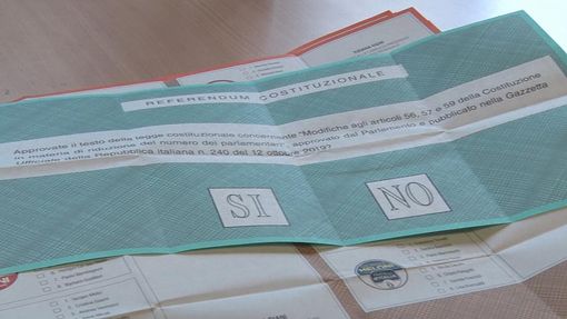 Referendum, l'Italia dice sì al taglio dei parlamentari Referendum, l'Italia dice sì al taglio dei parlamentari