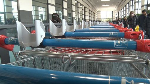 Green pass per i negozi, un nuovo Dpcm elenca le attività esentate