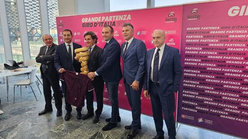 Novara torna a tingersi di rosa tre anni dopo l’ultimo appuntamento con il Giro d’Italia