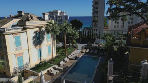 Da Magenta alla "conquista" di Alassio: Massimo Macchi fa ancora centro con Alaxia Luxury Apartments Da Magenta alla "conquista" di Alassio: Massimo Macchi fa ancora centro con Alaxia Luxury Apartments