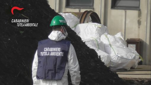 Sequestrato un impianto per il trattamento dei rifiuti speciali, denunciate tre persone