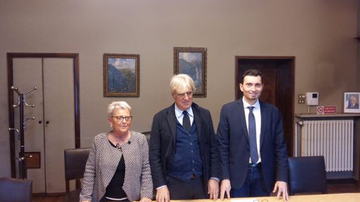 Dynacom e i medici vigevanesi presentano: "La prevenzione passa dall'informazione...anche con leggerezza" Dynacom e i medici vigevanesi presentano: "La prevenzione passa dall'informazione...anche con leggerezza"