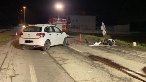 Lomello: scontro auto-scooter, soccorse due persone