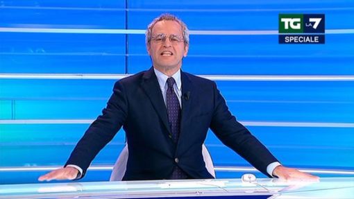 Mentana fa discutere: «Finita la roboante campagna per l'arrivo dei vaccini, chiediamoci perché c'è un'ampia fascia di dissenso»