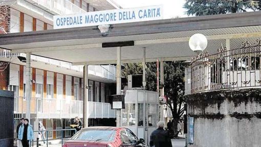 Novara, operaio travolto da acido solforico: è ricoverato al &quot;Maggiore&quot;