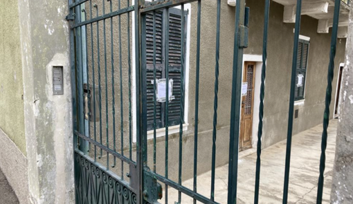 Marnate, uccide la madre e tenta di togliersi la vita Marnate, uccide la madre e tenta di togliersi la vita