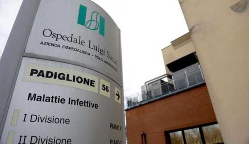 Medico del Sacco di Milano: "Covid, malati più giovani e meno gravi" Medico del Sacco di Milano: "Covid, malati più giovani e meno gravi"