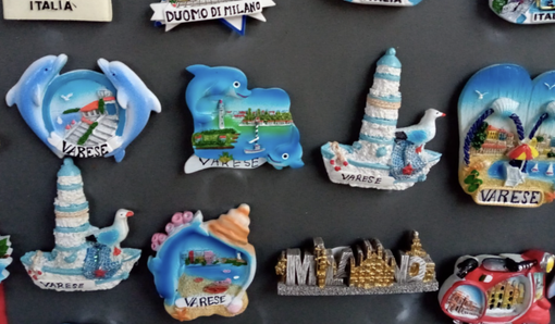 FOTO. Incredibile ma vero: anche a Varese c'è il mare. Parola di souvenir
