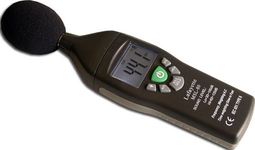 Arriva il fonometro a Vigevano contro la movida molesta