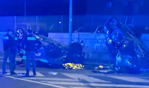 Roma, scontro fra volanti della Polizia: muore agente di 32 anni Roma, scontro fra volanti della Polizia: muore agente di 32 anni