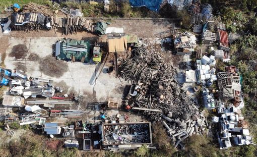 Villanterio, sequestrata in un’area agricola una discarica di 500 metri cubi di rifiuti