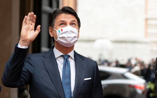 L'addio commosso di Giuseppe Conte: «Orgoglioso di aver rappresentato l’Italia» L'addio commosso di Giuseppe Conte: «Orgoglioso di aver rappresentato l’Italia»