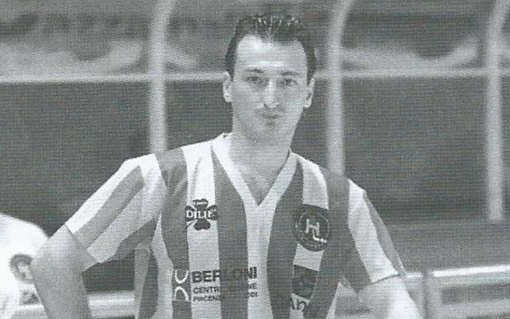 Hockey in lutto: addio a Osvaldo Gonella, ucciso dal covid a 53 anni Hockey in lutto: addio a Osvaldo Gonella, ucciso dal covid a 53 anni