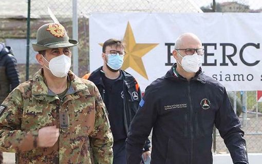 Figliuolo e Curcio vaccinati con Astrazeneca