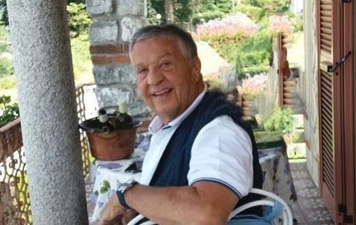 Renato Pozzetto in una foto del 2022 alla Locanda Pozzetto