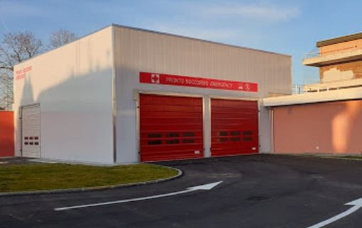 Magenta: dà in escandescenza mentre si trova al pronto soccorso, intervengono i Carabinieri