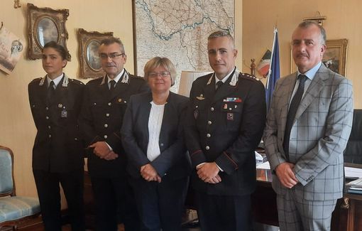 Pavia: il prefetto De Carlini ha incontrato i nuovi ufficiali in forza al comando provinciale dei carabinieri Pavia: il prefetto De Carlini ha incontrato i nuovi ufficiali in forza al comando provinciale dei carabinieri
