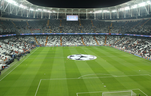 Calcio. Testa a testa Inter-Milan in Serie A e Champions League 2023/2024 Calcio. Testa a testa Inter-Milan in Serie A e Champions League 2023/2024