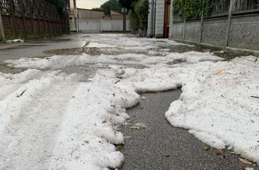 Violenta grandinata a Corbetta e maltempo sul magentino, le foto di Massimo Grassi