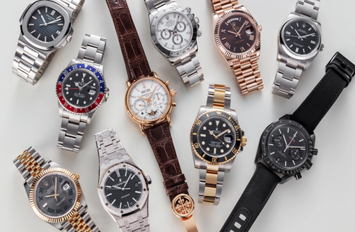 Milano, rapinato di 36 orologi di lusso mentre rientra a casa Milano, rapinato di 36 orologi di lusso mentre rientra a casa