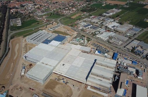 Giorni storici a Boffalora: Vetropack "accende" i forni, l’ex Saffa rivive Giorni storici a Boffalora: Vetropack "accende" i forni, l’ex Saffa rivive