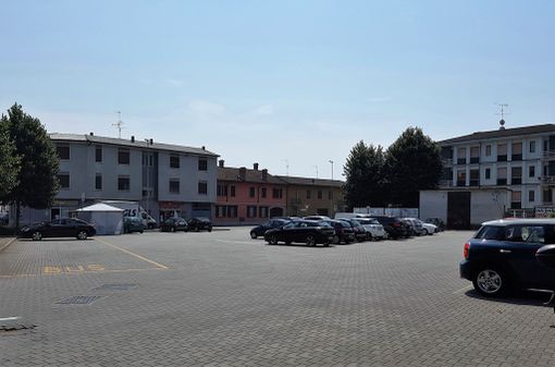 Garlasco: pendolari sul piede di guerra per i pullman di “Autoguidovie” sovraffollati e per la gestione degli orari che sembra penalizzare gli utenti Garlasco: pendolari sul piede di guerra per i pullman di “Autoguidovie” sovraffollati e per la gestione degli orari che sembra penalizzare gli utenti