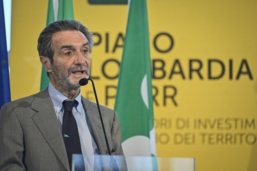 Fontana: «La Lombardia resta in zona bianca. Crescita dei contagi inferiore rispetto ai 7 giorni precedenti»