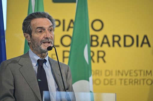 Covid, finisce lo stato di emergenza. Fontana: «Grazie a chi ha lottato per il bene della Lombardia» Covid, finisce lo stato di emergenza. Fontana: «Grazie a chi ha lottato per il bene della Lombardia»