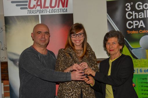 Vigevano: un’auto nuova ad AGAL per il trasporto dei bambini  colpiti da malattie oncoematologiche Vigevano: un’auto nuova ad AGAL per il trasporto dei bambini  colpiti da malattie oncoematologiche