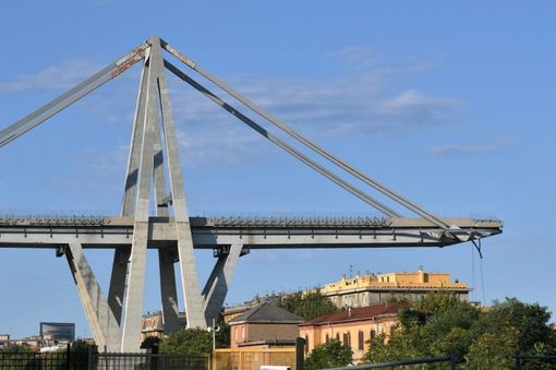 Pavia: "C’era una volta il ponte Morandi: dalla concezione al collasso" Pavia: "C’era una volta il ponte Morandi: dalla concezione al collasso"