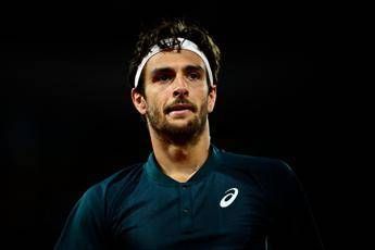 Musetti, obiettivo Wimbledon: in campo per recuperare dall'infortunio - Video