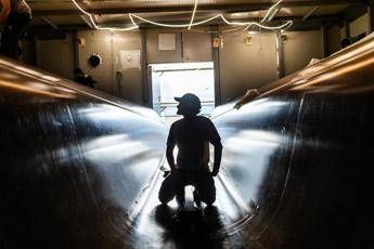 Ferrari presenta Hypersail, la 'barca volante' con Soldini