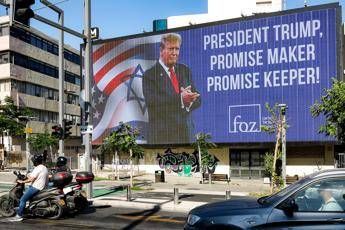 Trump: &quot;Tregua a Gaza entro una settimana. Iran vuole parlarmi&quot;