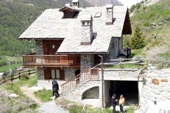 A 9 anni ucciso dalla madre, i precedenti