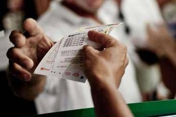 Superenalotto, la combinazione vincente di oggi 12 febbraio Superenalotto, la combinazione vincente di oggi 12 febbraio