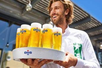 Heineken Italia, gusto birra analcolica delle 0.0 sorprende un italiano su 2 Heineken Italia, gusto birra analcolica delle 0.0 sorprende un italiano su 2