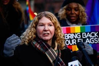 Trump rimuove la bandiera arcobaleno del Pride dal monumento per i diritti Lgbt di Stonewall