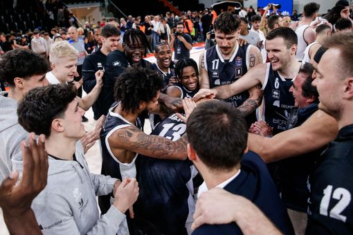 (credit: Ciamillo-Castoria)