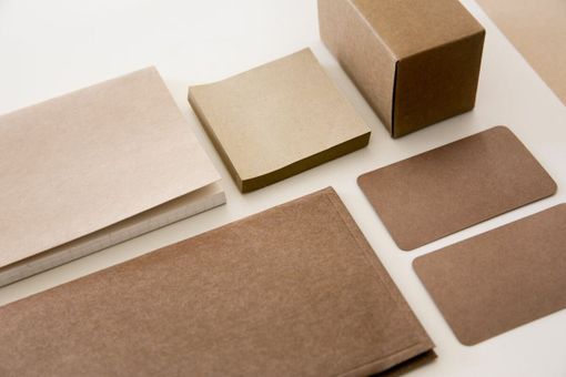 Differenti tipi di carta: come cambiano composizione e impieghi Differenti tipi di carta: come cambiano composizione e impieghi